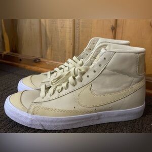 Nike Blazer Mid Premium